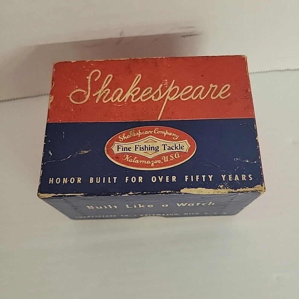 Vintage Shakespeare 1959‎ Intrinsic Model HE Bait Casting Reel